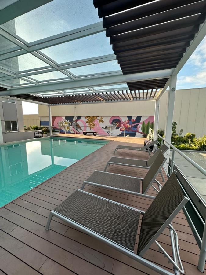 Entire Luxurious Apartment In Shopping Mall Mexiko-Stadt Exterior foto